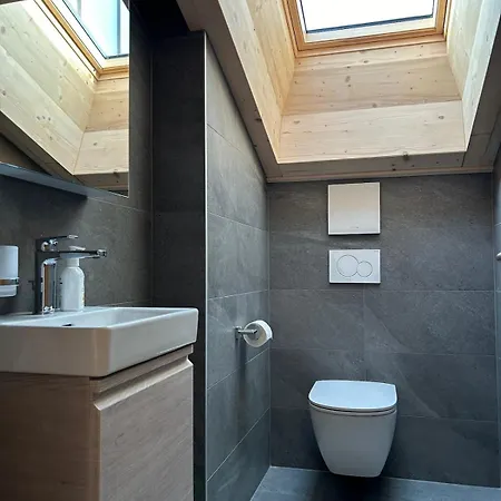 New With View * 安塞热